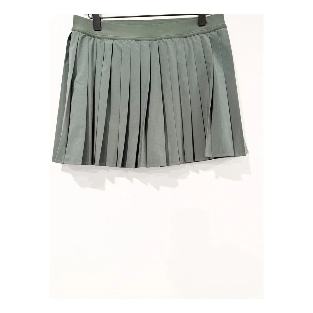 Lululemon Pace Rival Pleated Skirt Sage Green Tennis Skort LW8ALRS Size 8
